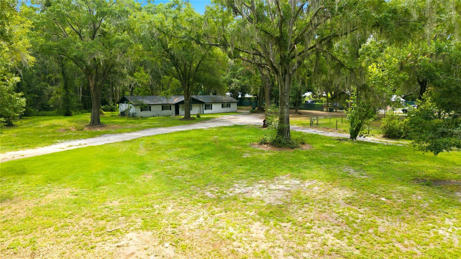 LAKE ANNE ESTATES SUB - Residential