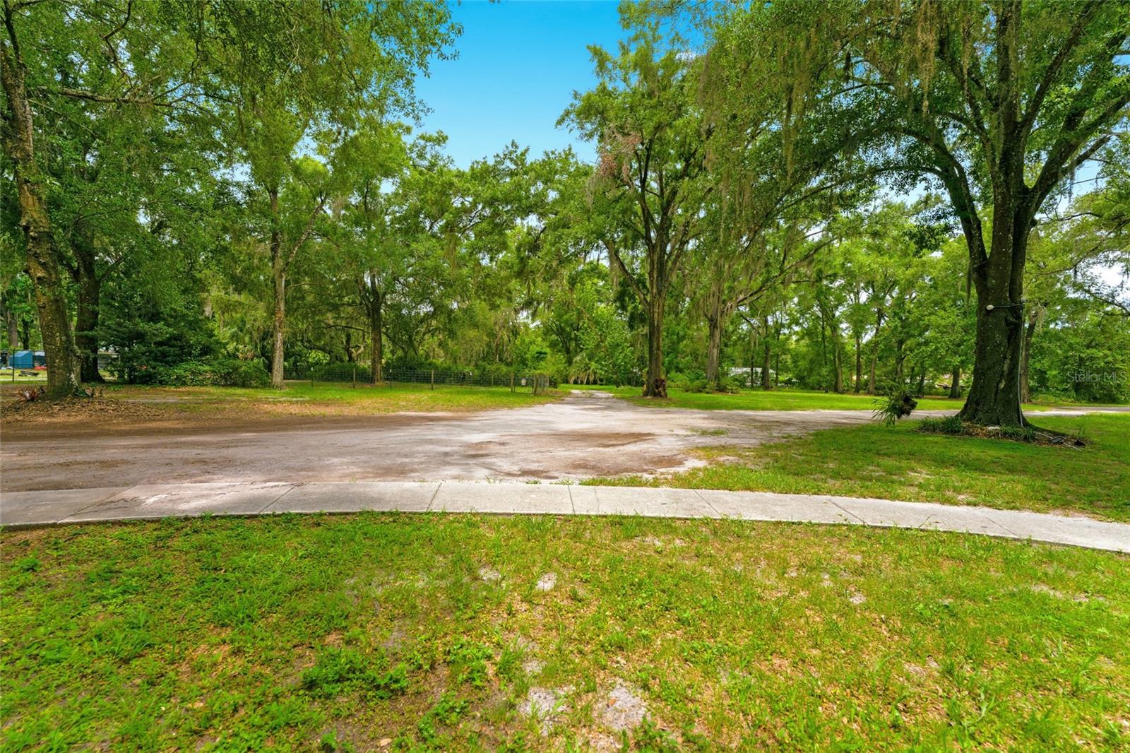 LAKE ANNE ESTATES SUB - Residential