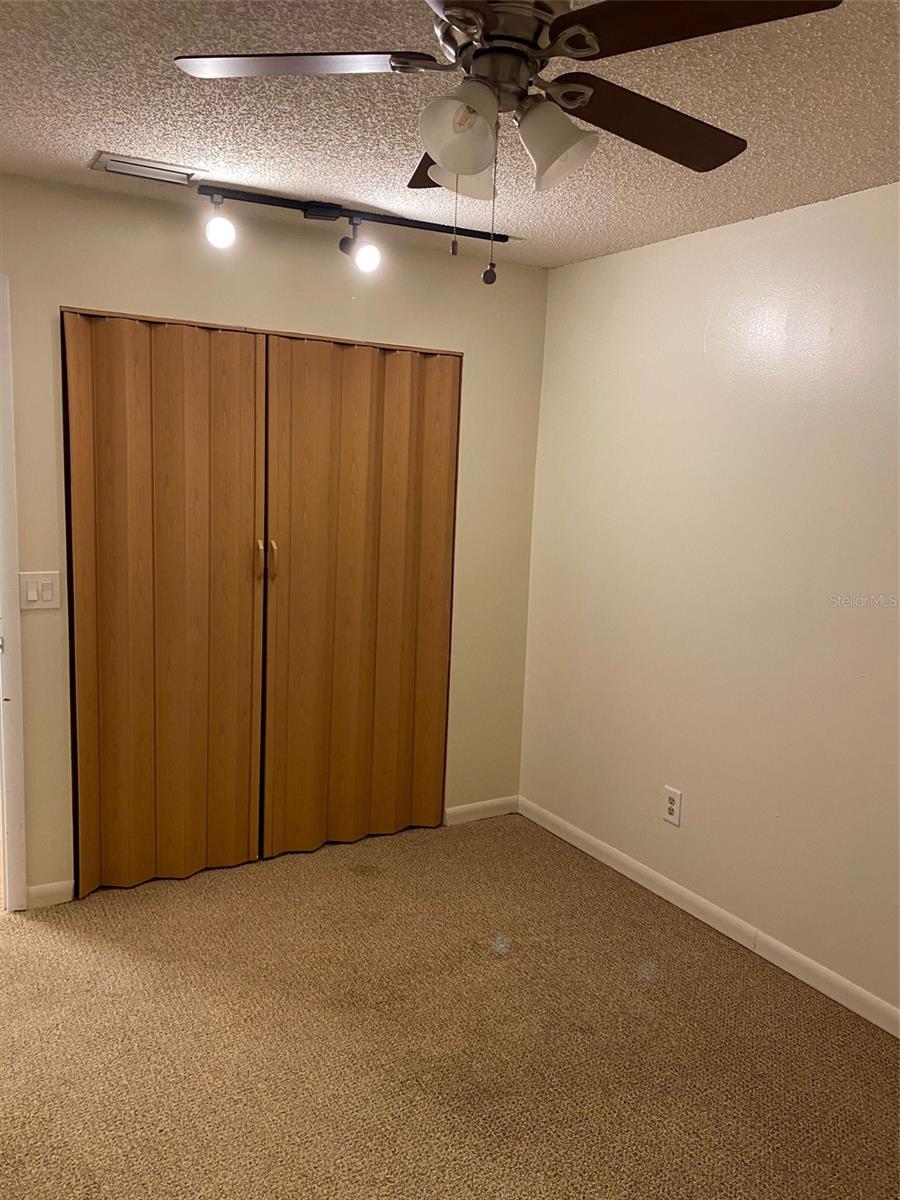 WEDGEWOOD TENNIS VILLAS - Residential Lease