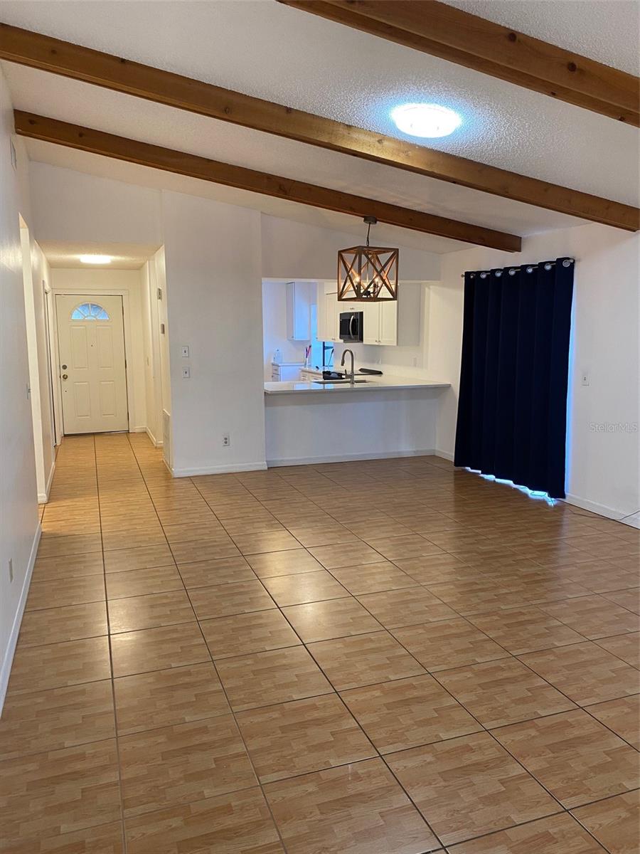 WEDGEWOOD TENNIS VILLAS - Residential Lease