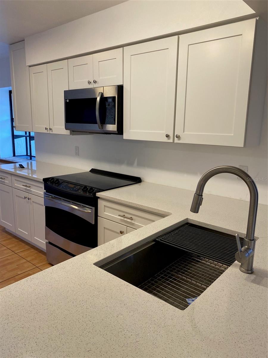 WEDGEWOOD TENNIS VILLAS - Residential Lease
