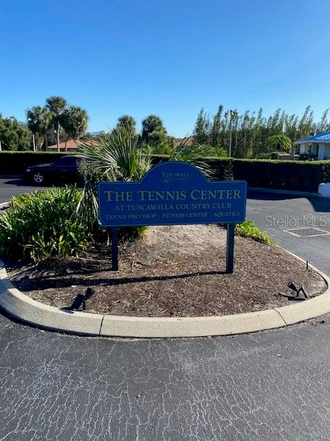 WEDGEWOOD TENNIS VILLAS - Residential Lease