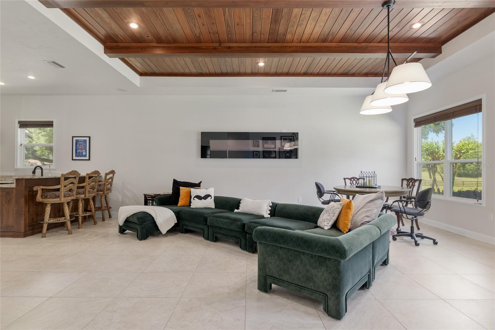 WYNDSONG - Residential
