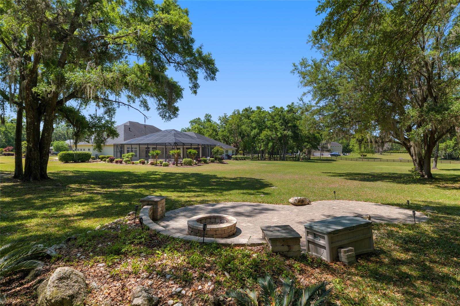 WYNDSONG - Residential