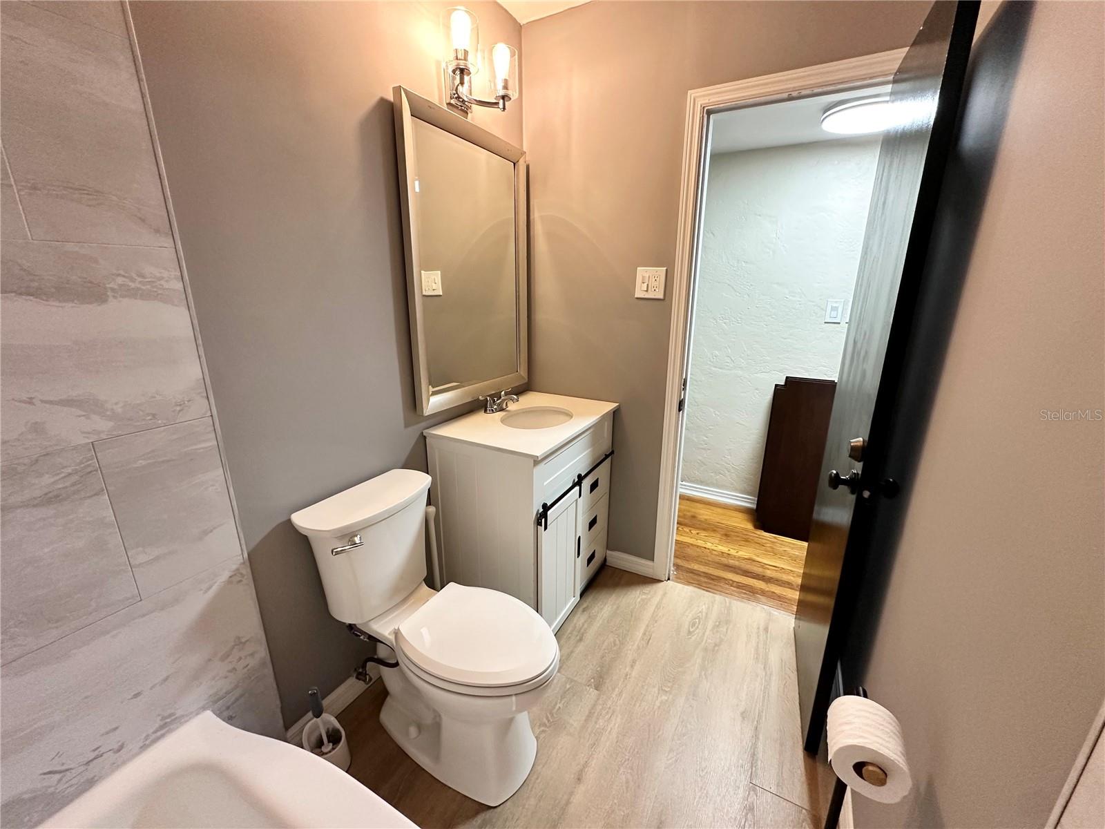 HIGHVIEW SUB BLK C, LOT 10 - Residential