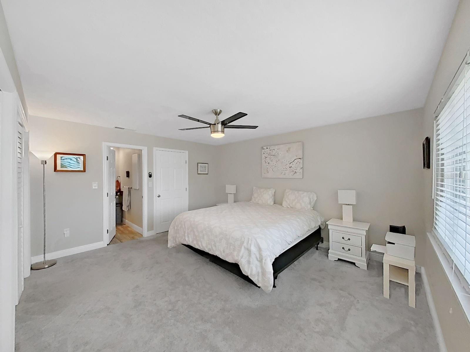 SOUTH PAULA POINT CONDO - Residential