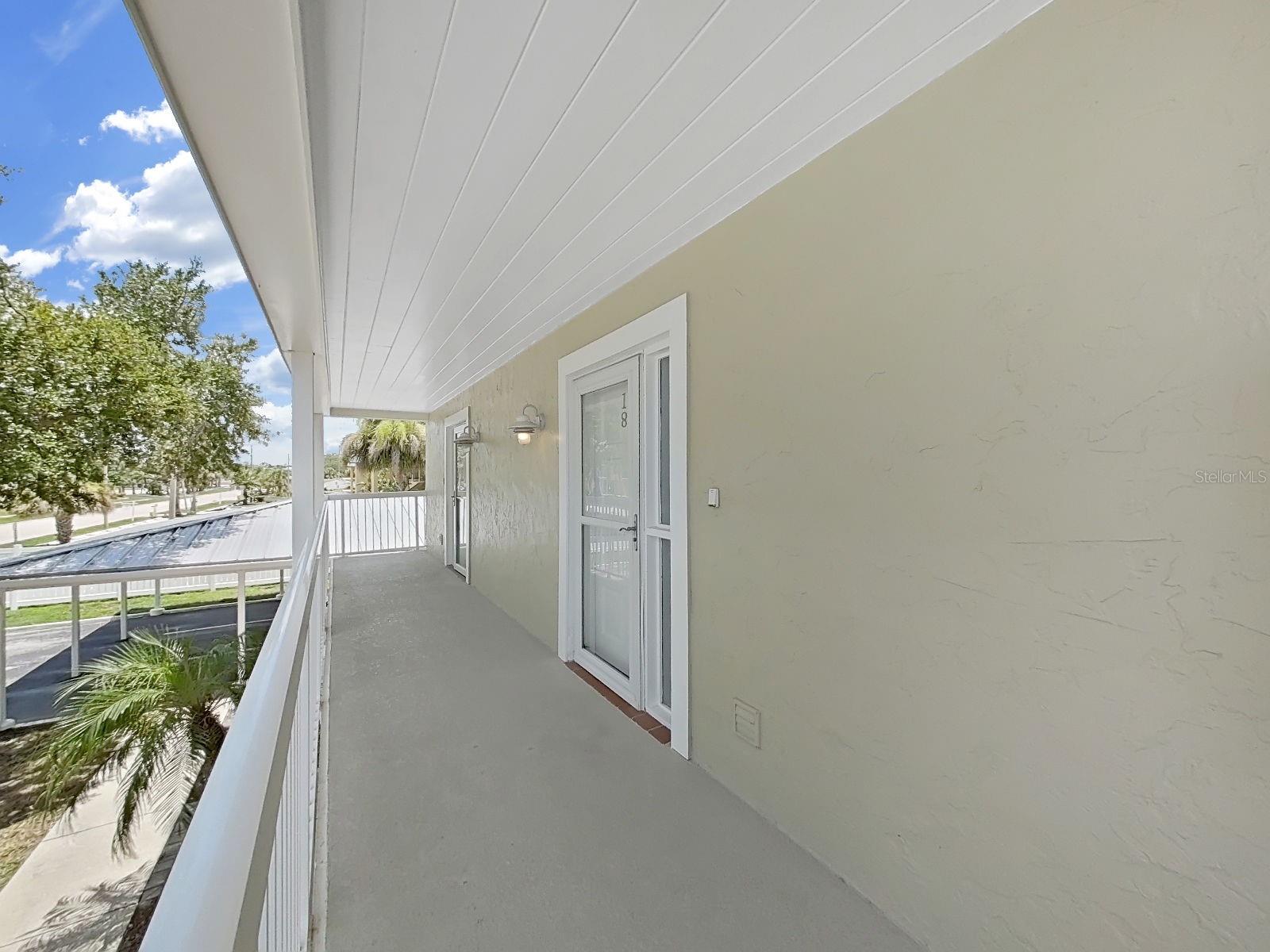 SOUTH PAULA POINT CONDO - Residential