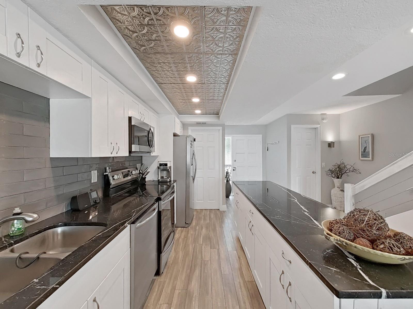 SOUTH PAULA POINT CONDO - Residential