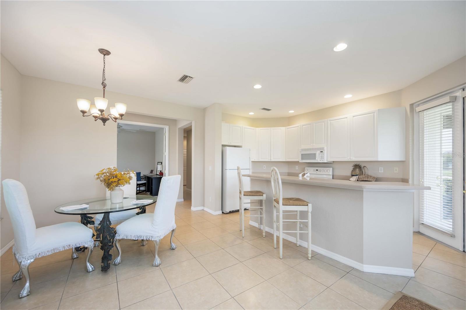 LAKESIDE PLANTATION - Residential
