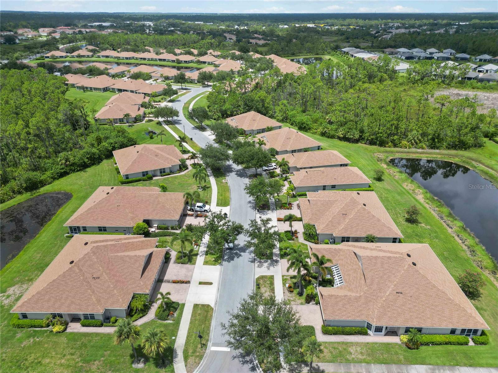 LAKESIDE PLANTATION - Residential