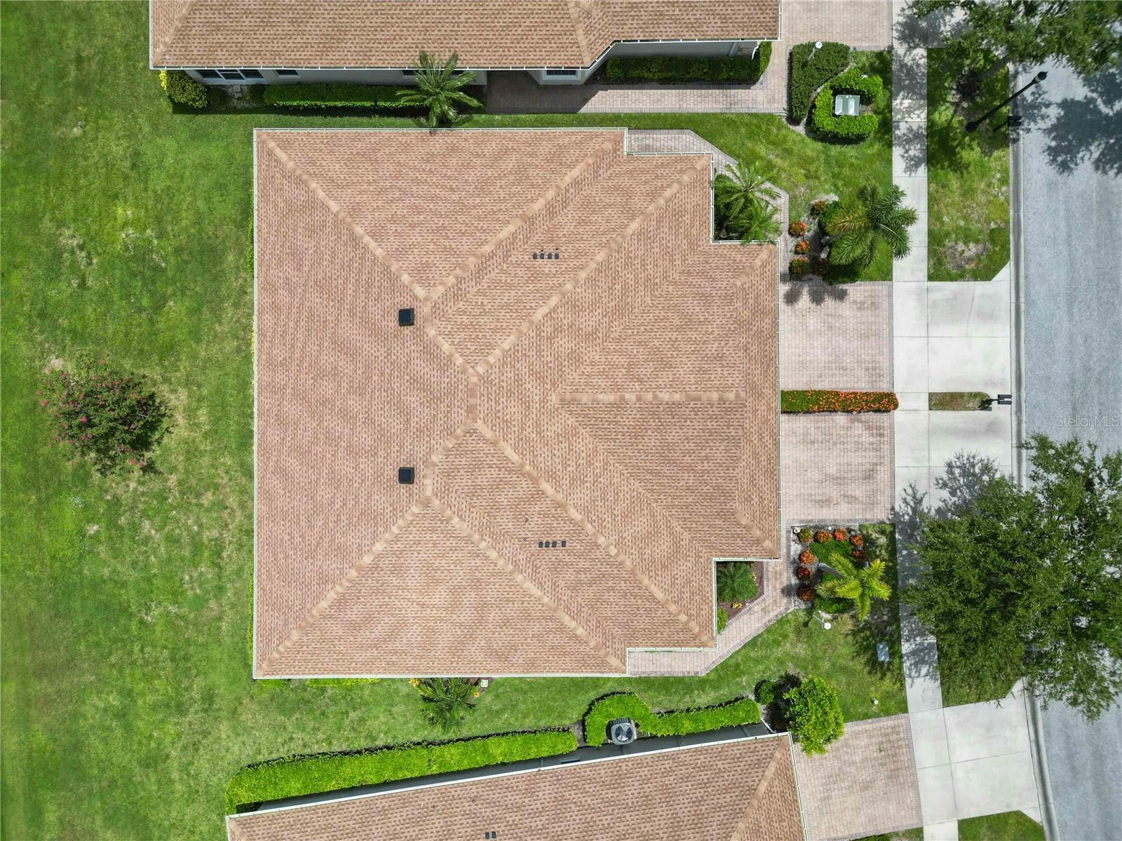 LAKESIDE PLANTATION - Residential