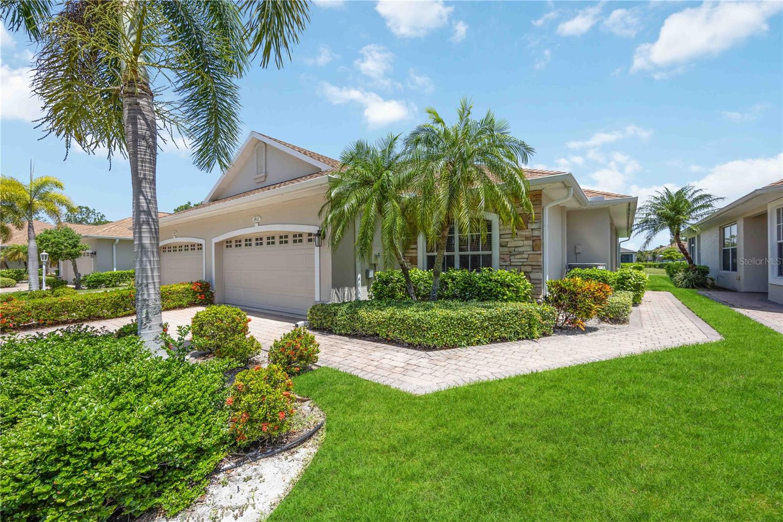 LAKESIDE PLANTATION - Residential