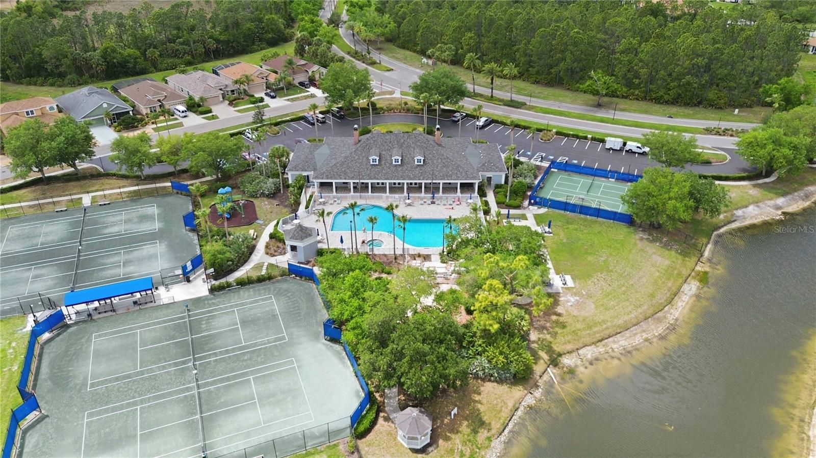 LAKESIDE PLANTATION - Residential