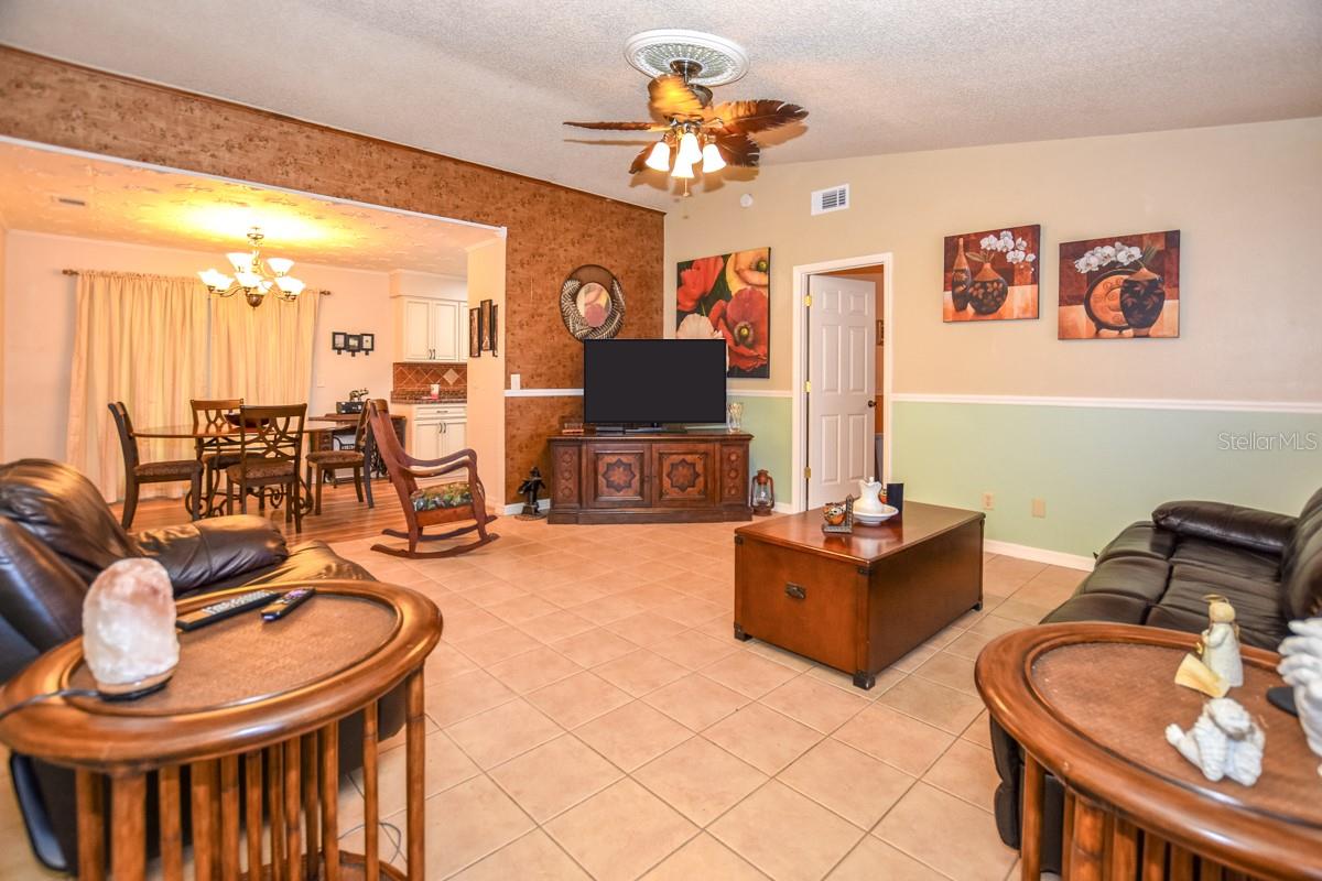 Florida Shores 01 - Residential