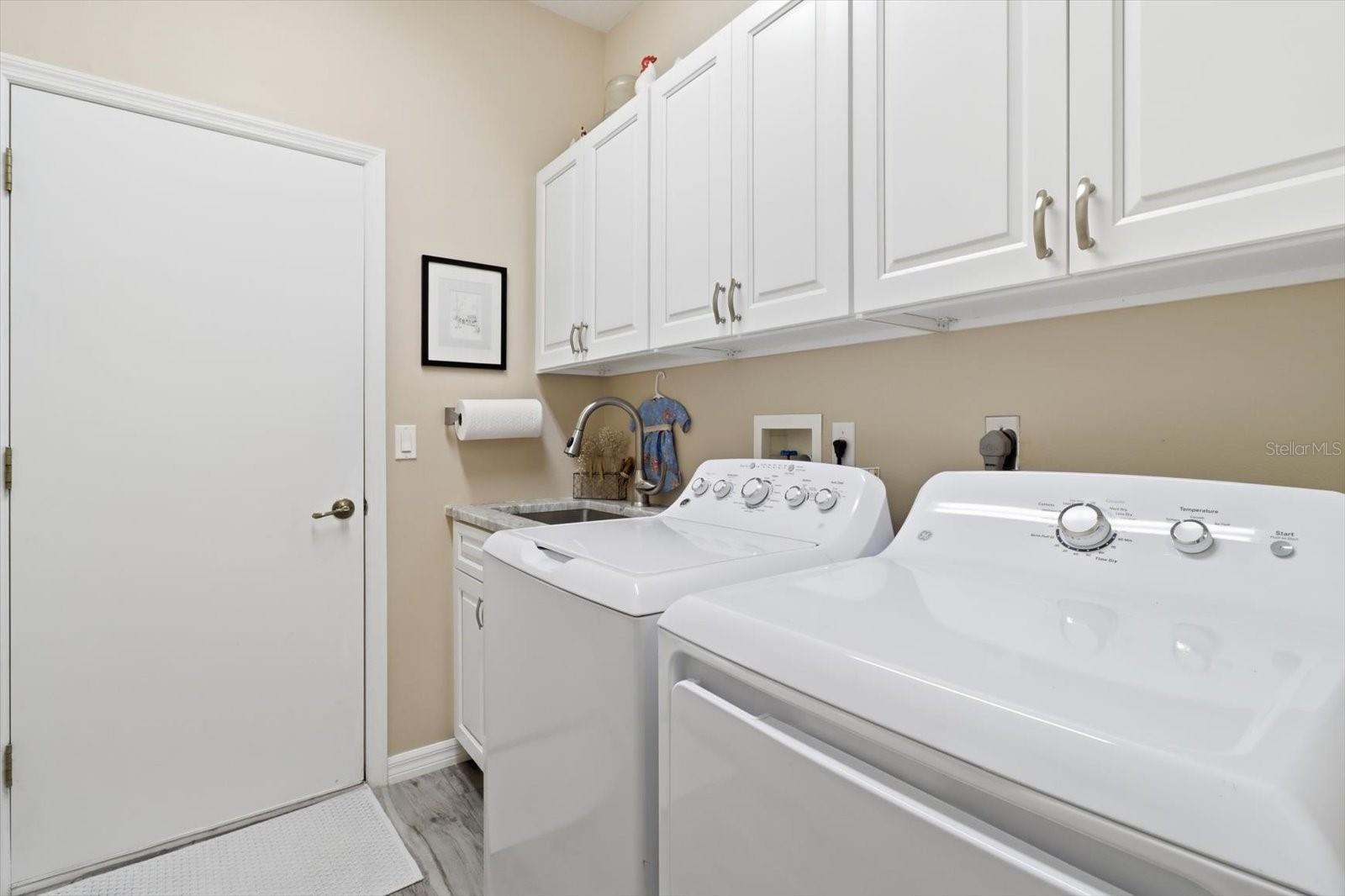 PINE RIDGE UNIT 01 - Residential