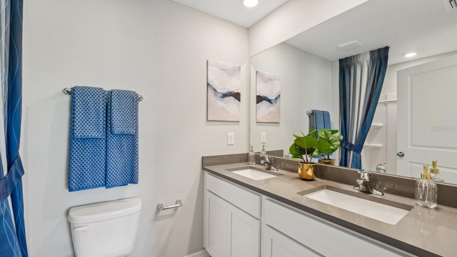 HOLLOWAY LANDING - Residential