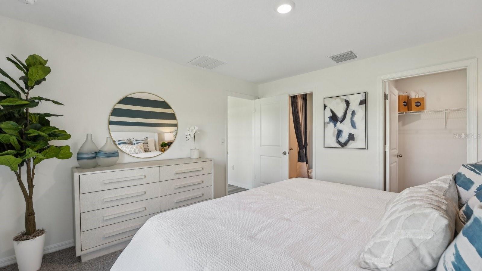 HOLLOWAY LANDING - Residential