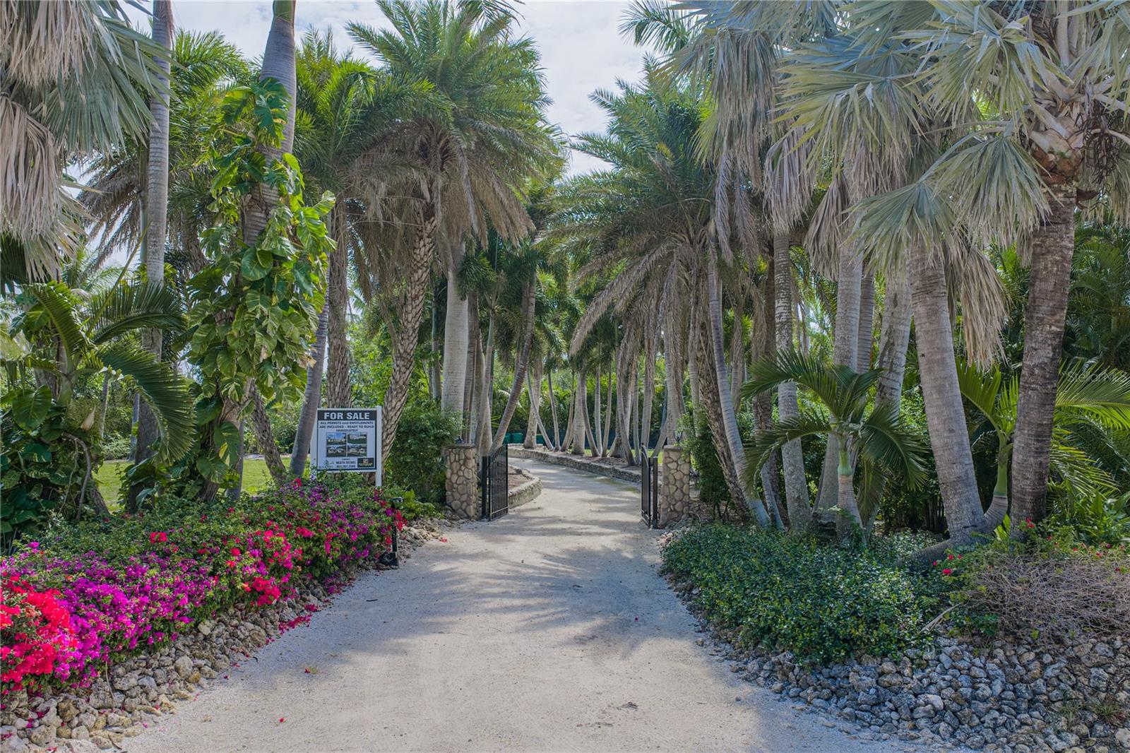 EAST SHORE ACRES 02 - Land