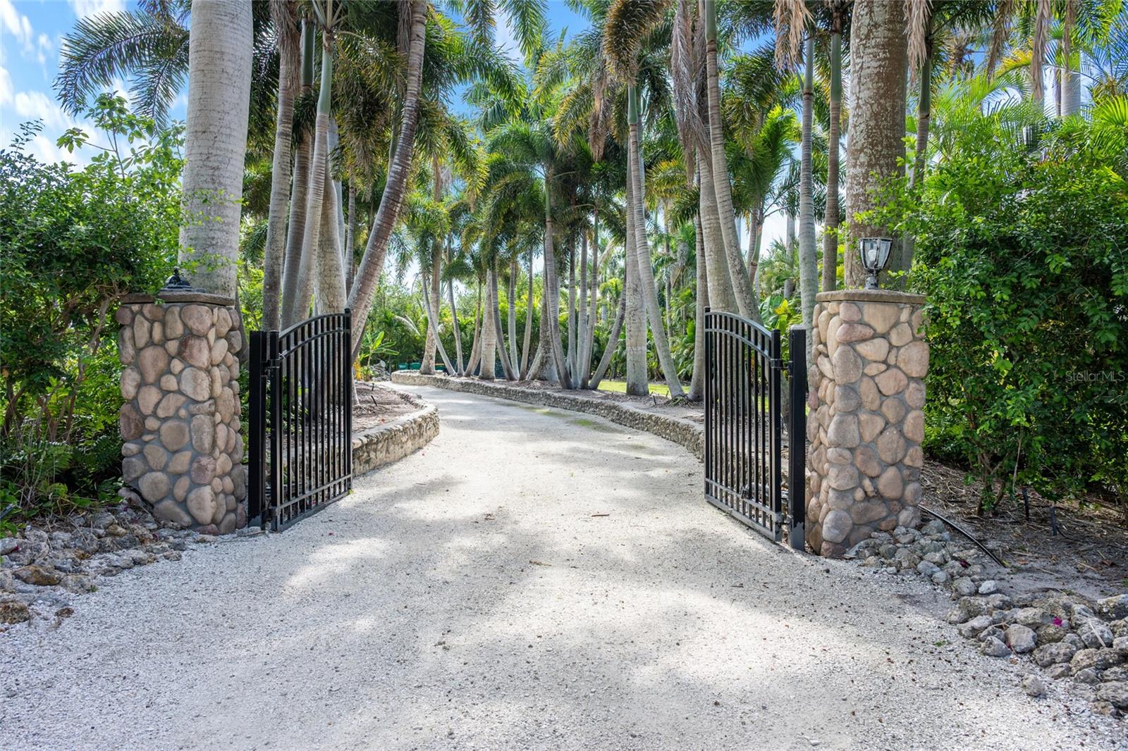 EAST SHORE ACRES 02 - Land