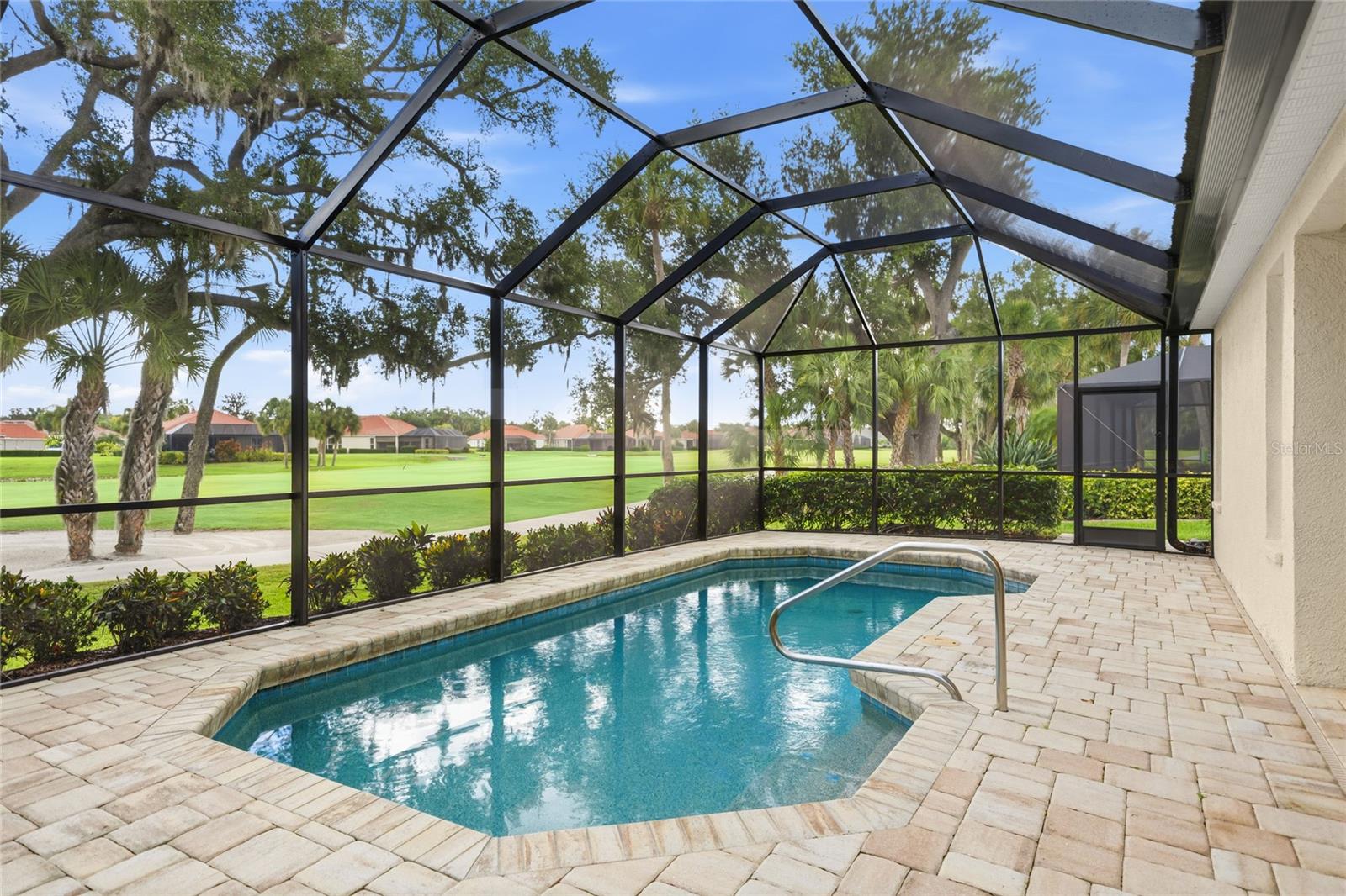 WATERLEFE GOLF & RIVER CLUB - Residential