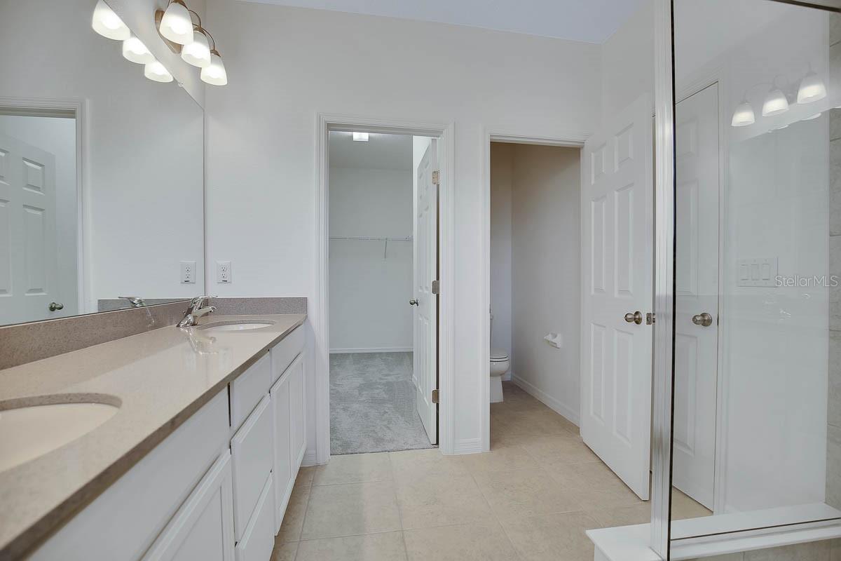 FISHHAWK RANCH WEST TWNHMS - Residential Lease