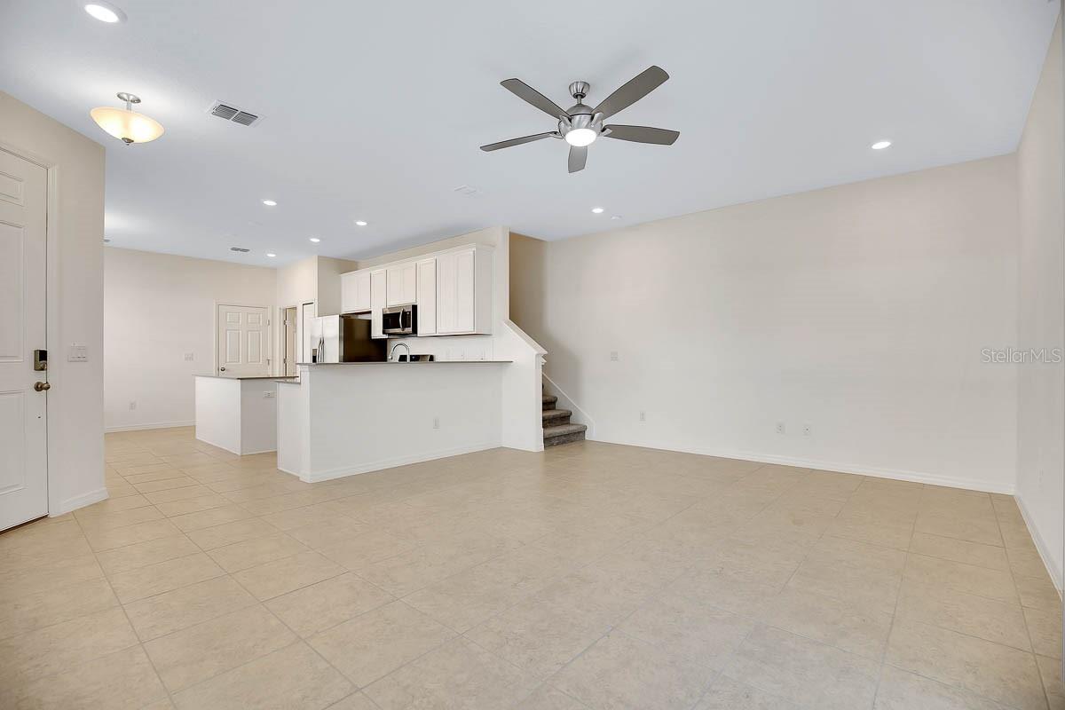 FISHHAWK RANCH WEST TWNHMS - Residential Lease