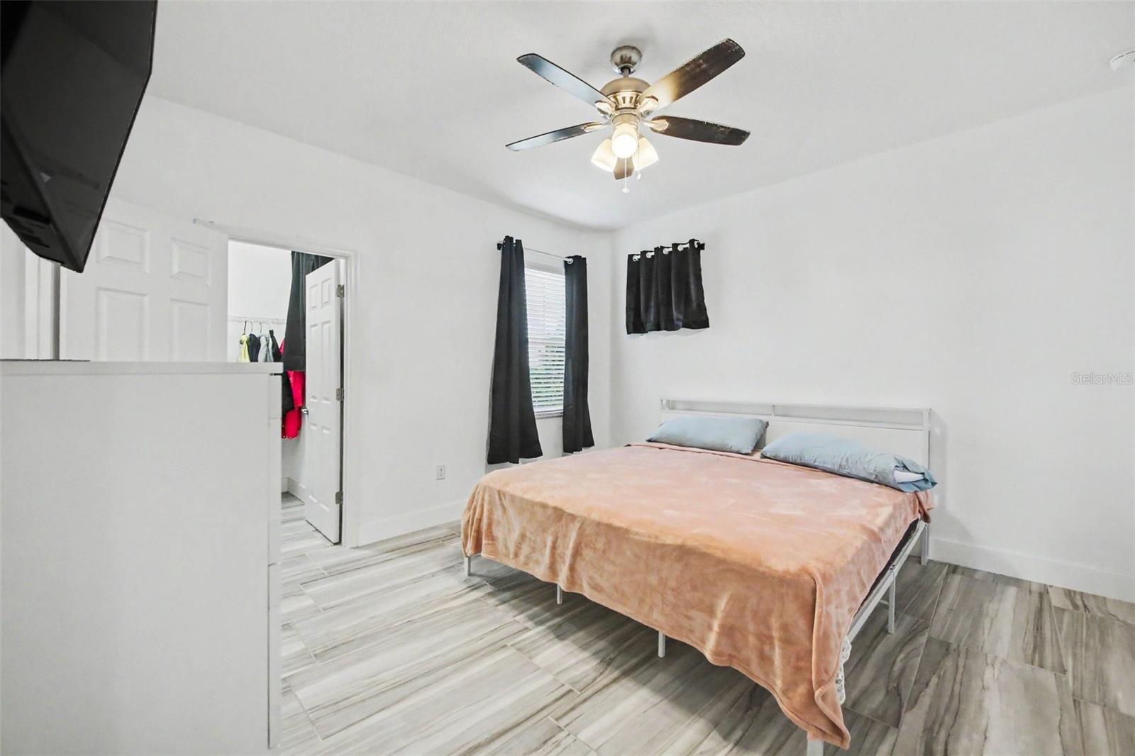 WOLF CREEK RIDGE - Residential