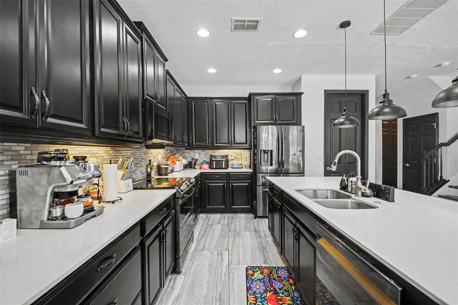 WOLF CREEK RIDGE - Residential