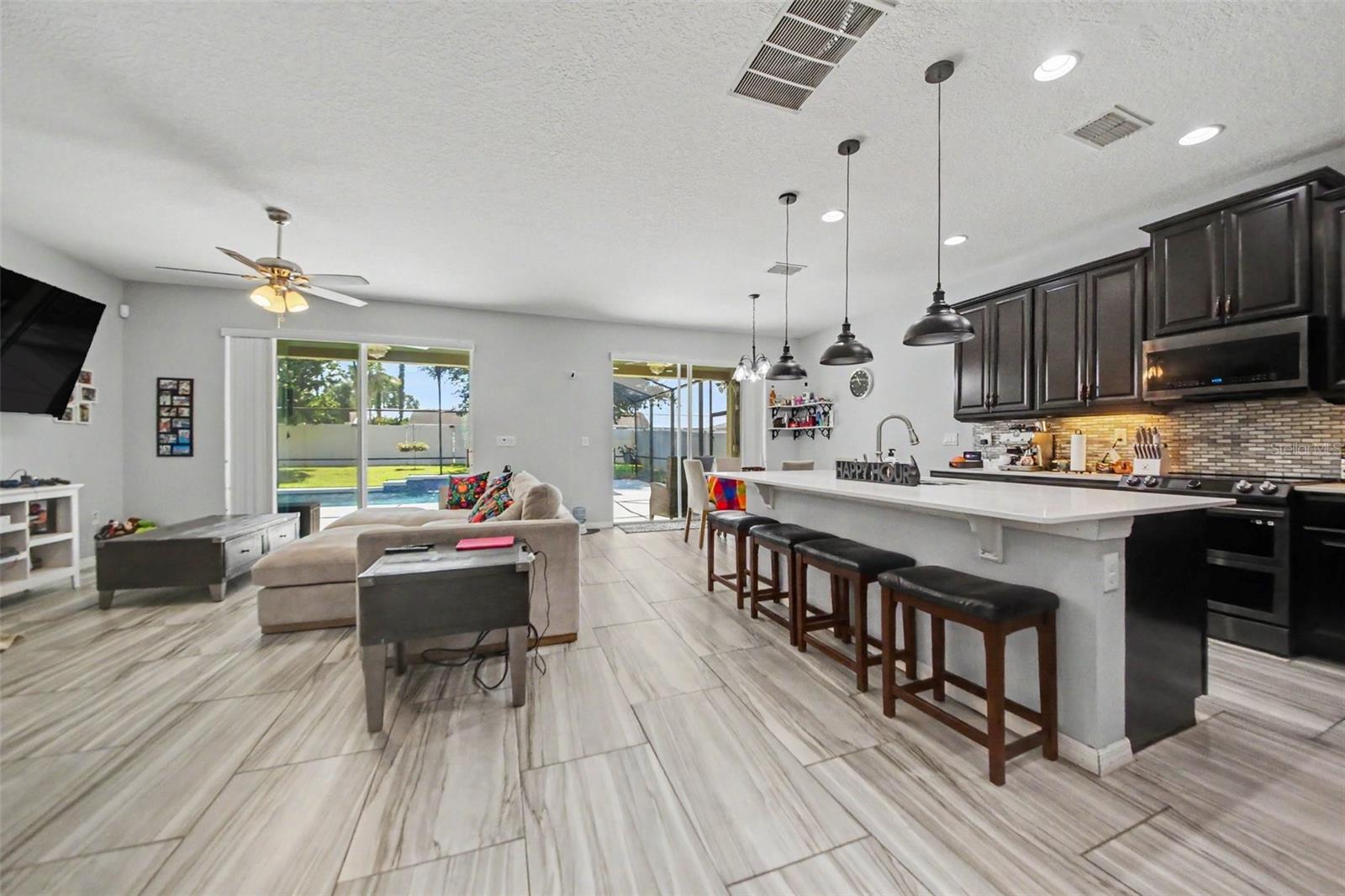WOLF CREEK RIDGE - Residential