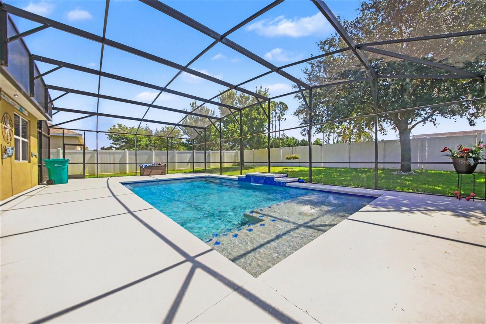 WOLF CREEK RIDGE - Residential