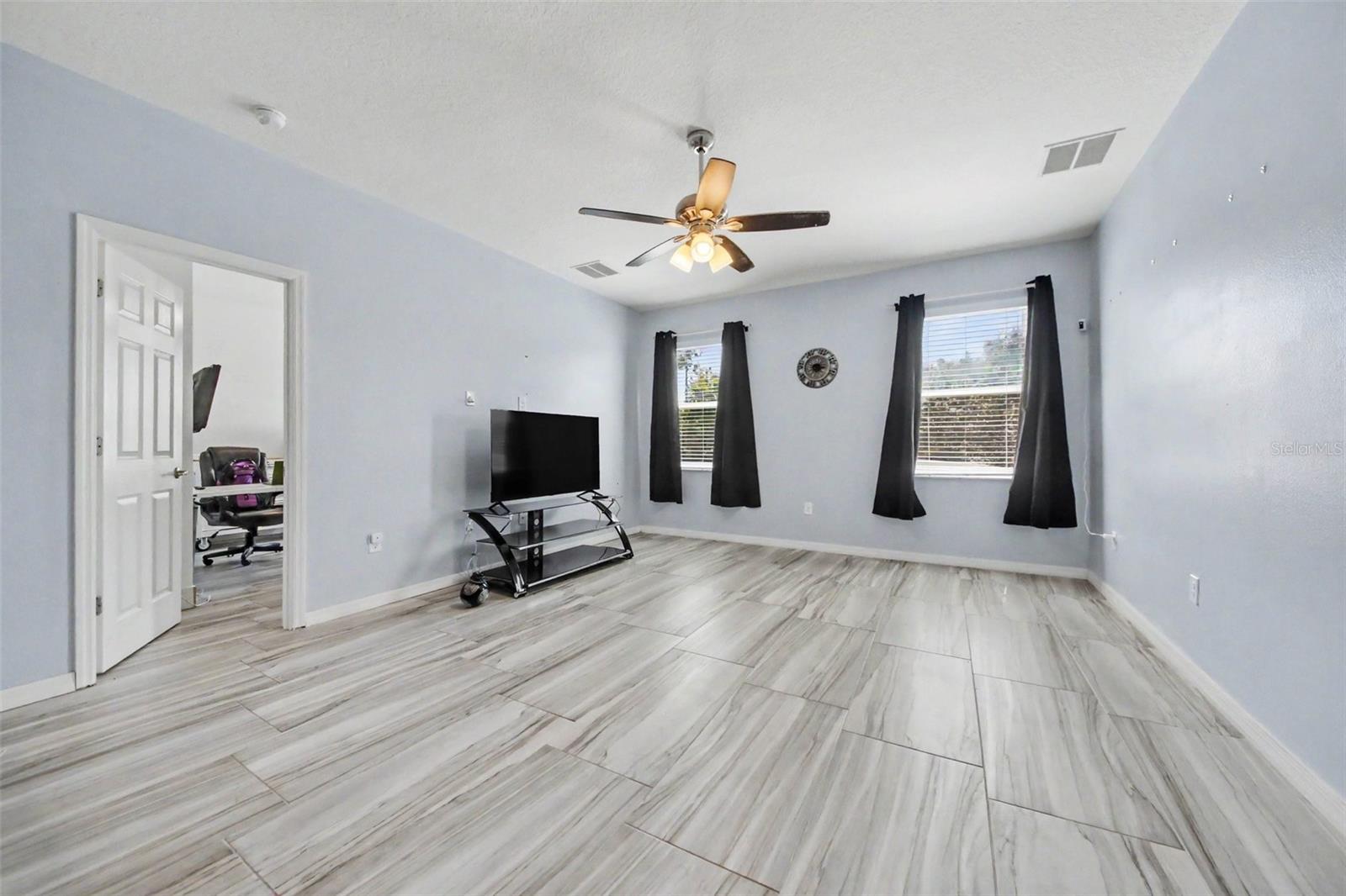WOLF CREEK RIDGE - Residential