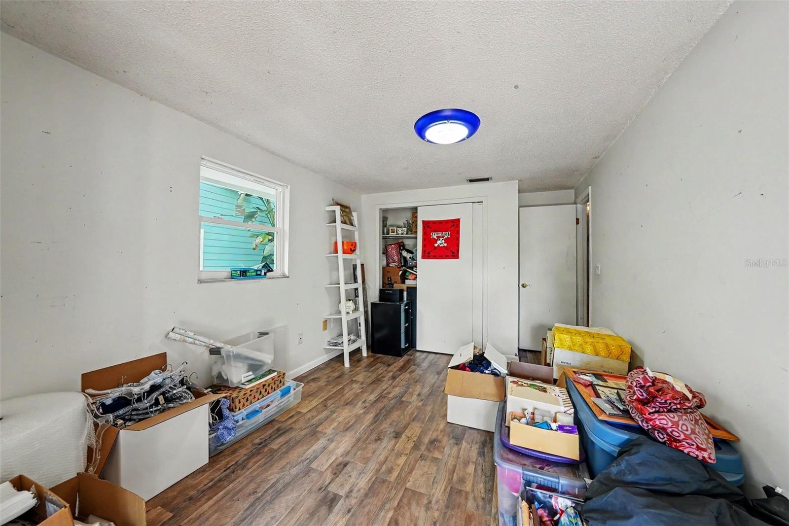 TAMPAS NORTH SIDE CNTRY CL AREA UNIT - Residential