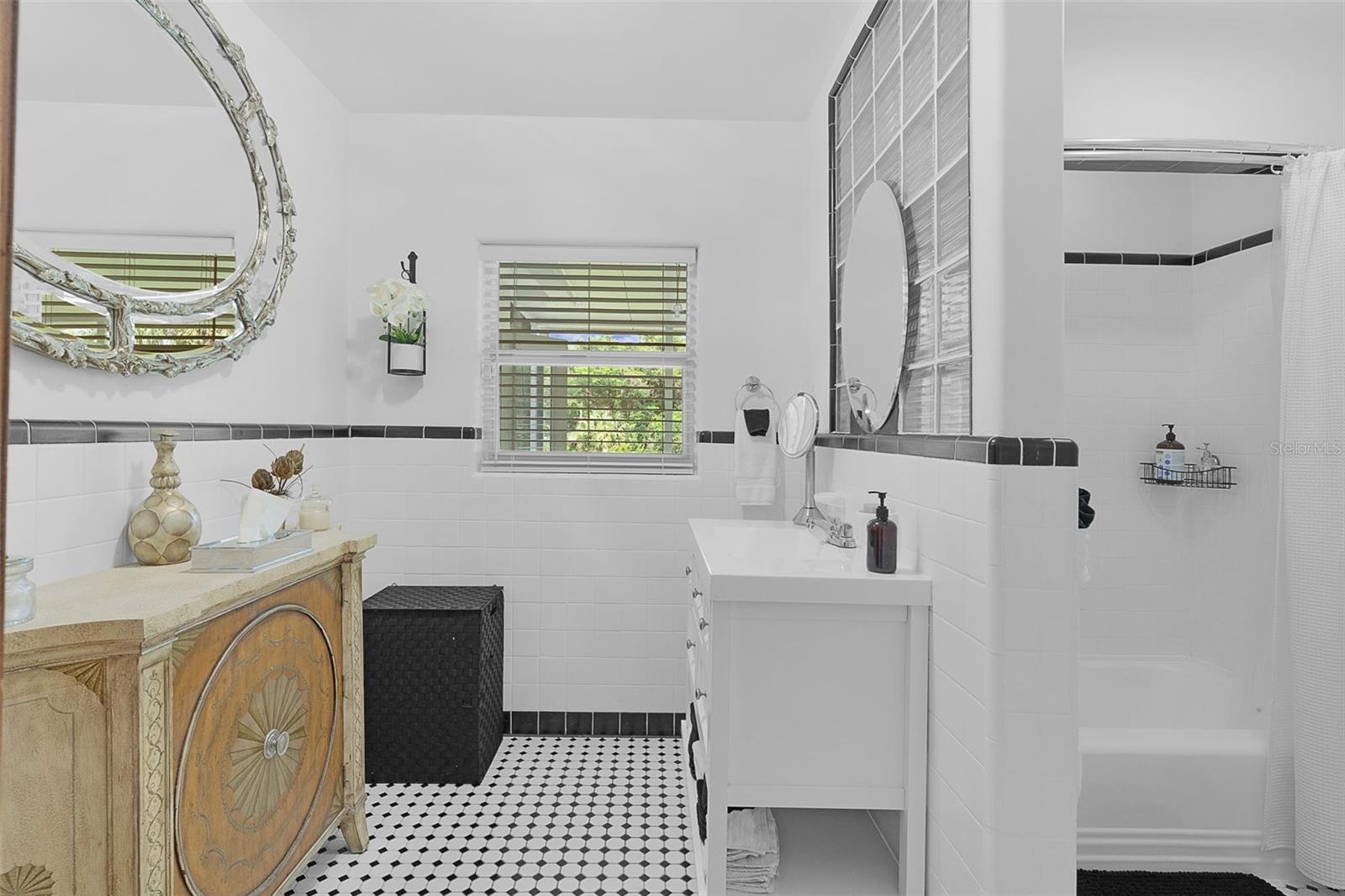 ORANGEHURST 02 - Residential
