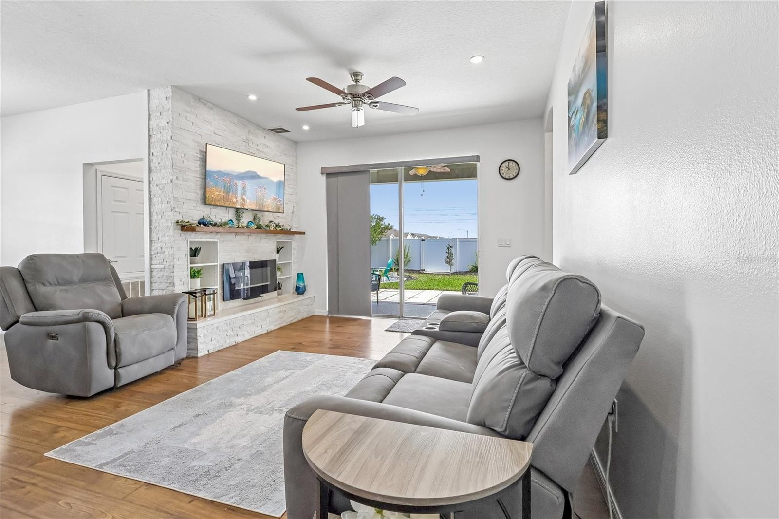 CARLISLE GRAND - Residential