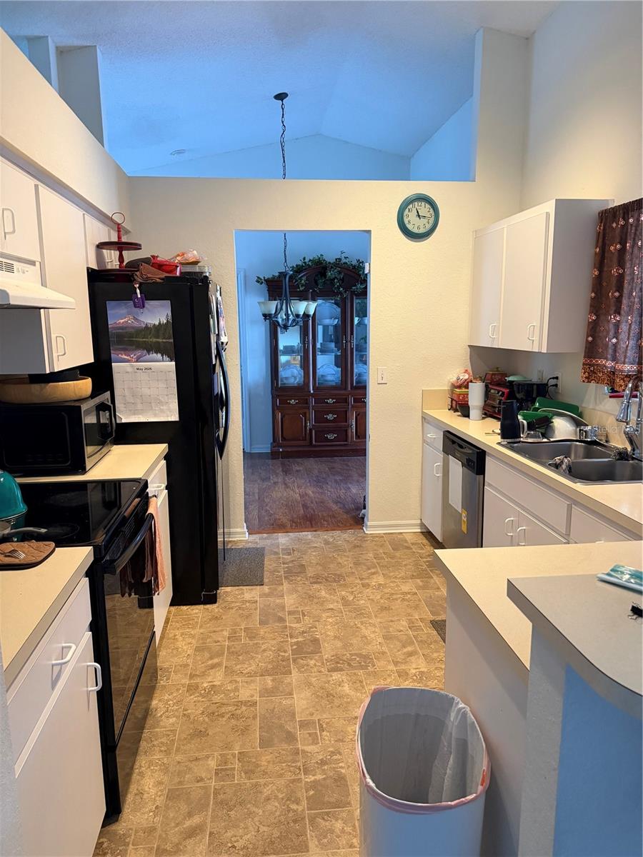 HIGHLANDS AT CREWS LAKE ADD - Residential Lease