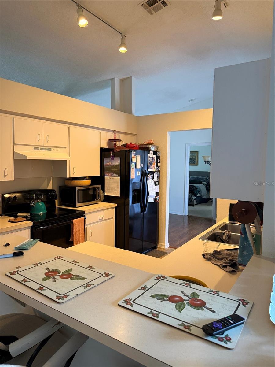 HIGHLANDS AT CREWS LAKE ADD - Residential Lease