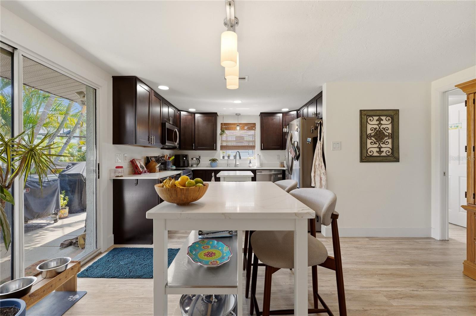 SOUTH VENICE - Residential