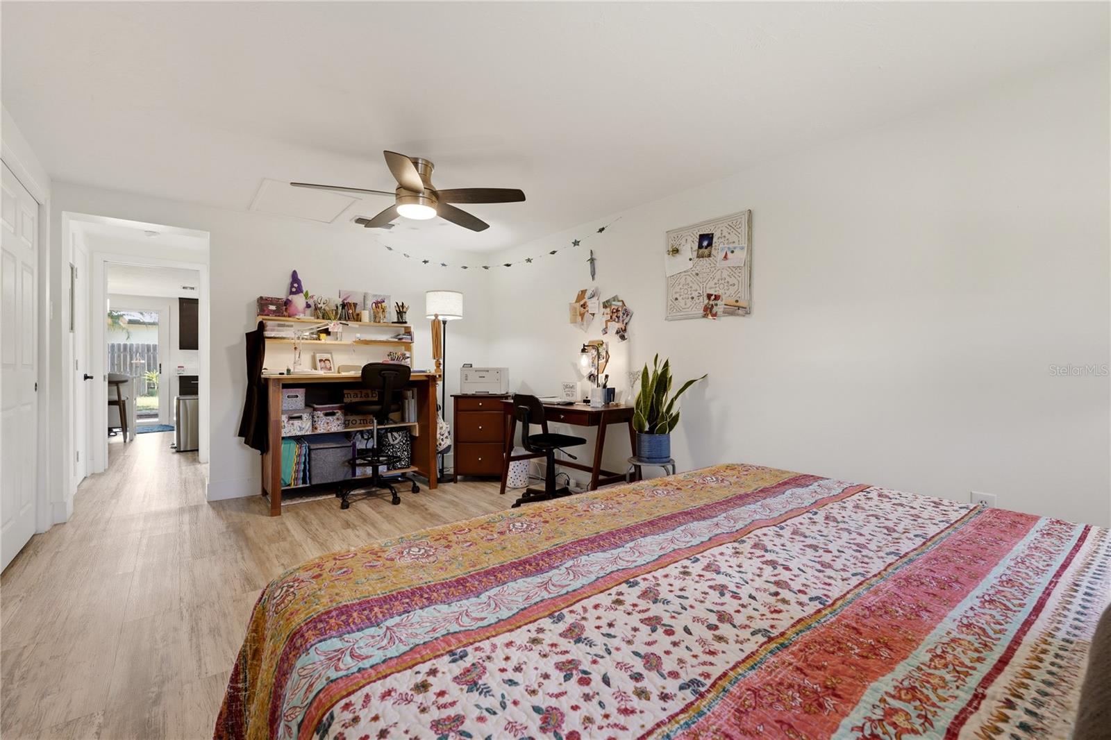 SOUTH VENICE - Residential