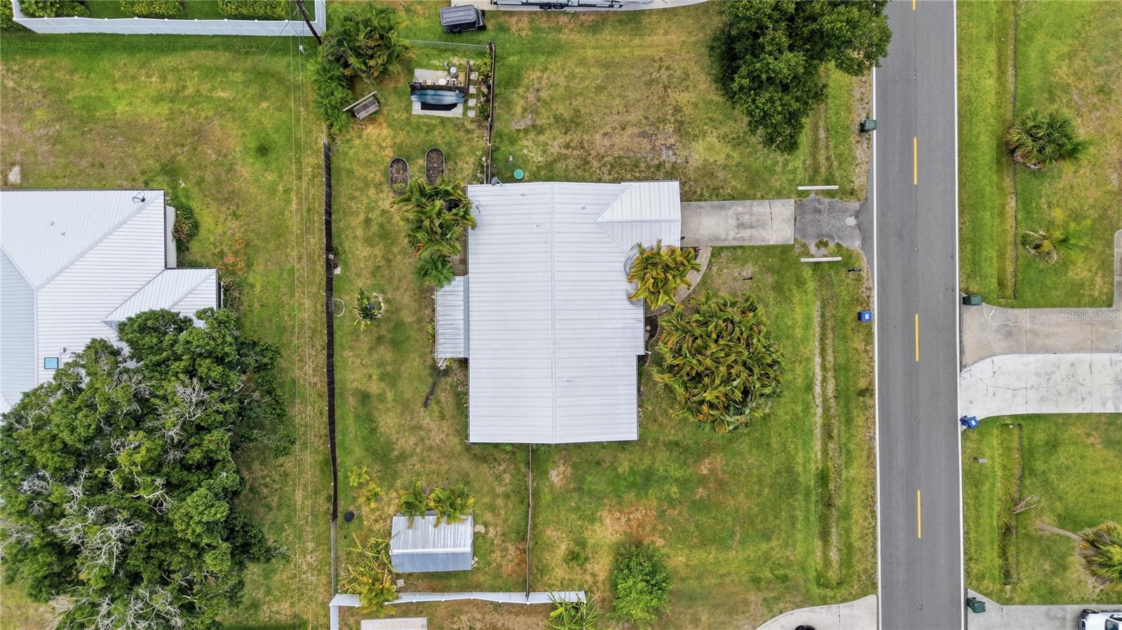 SOUTH VENICE - Residential