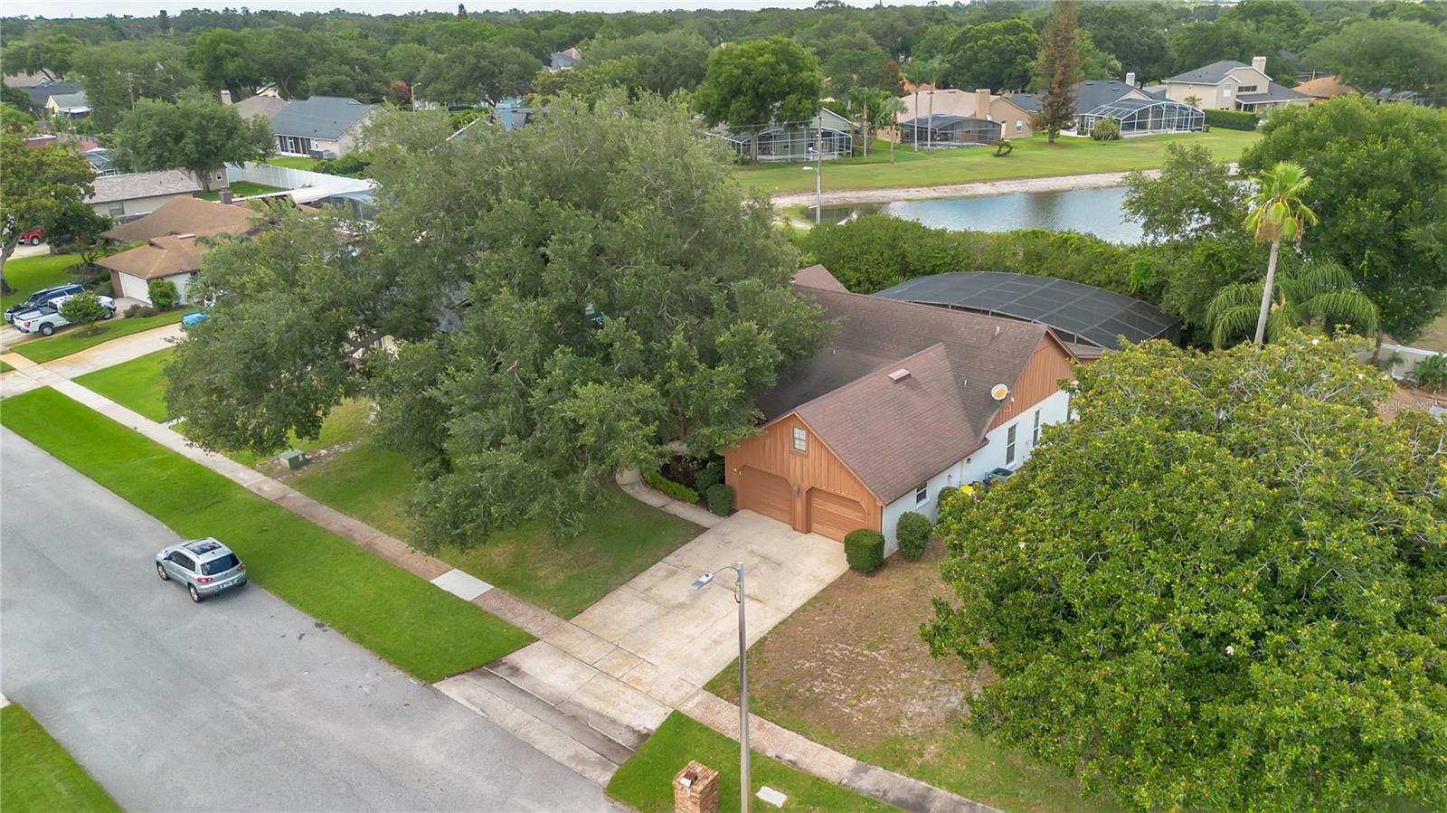 LAKE CONWAY SHORES - Residential