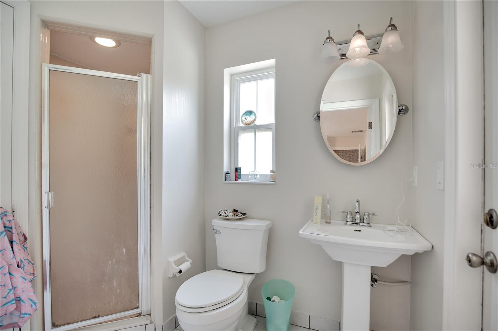 LAKE CONWAY SHORES - Residential