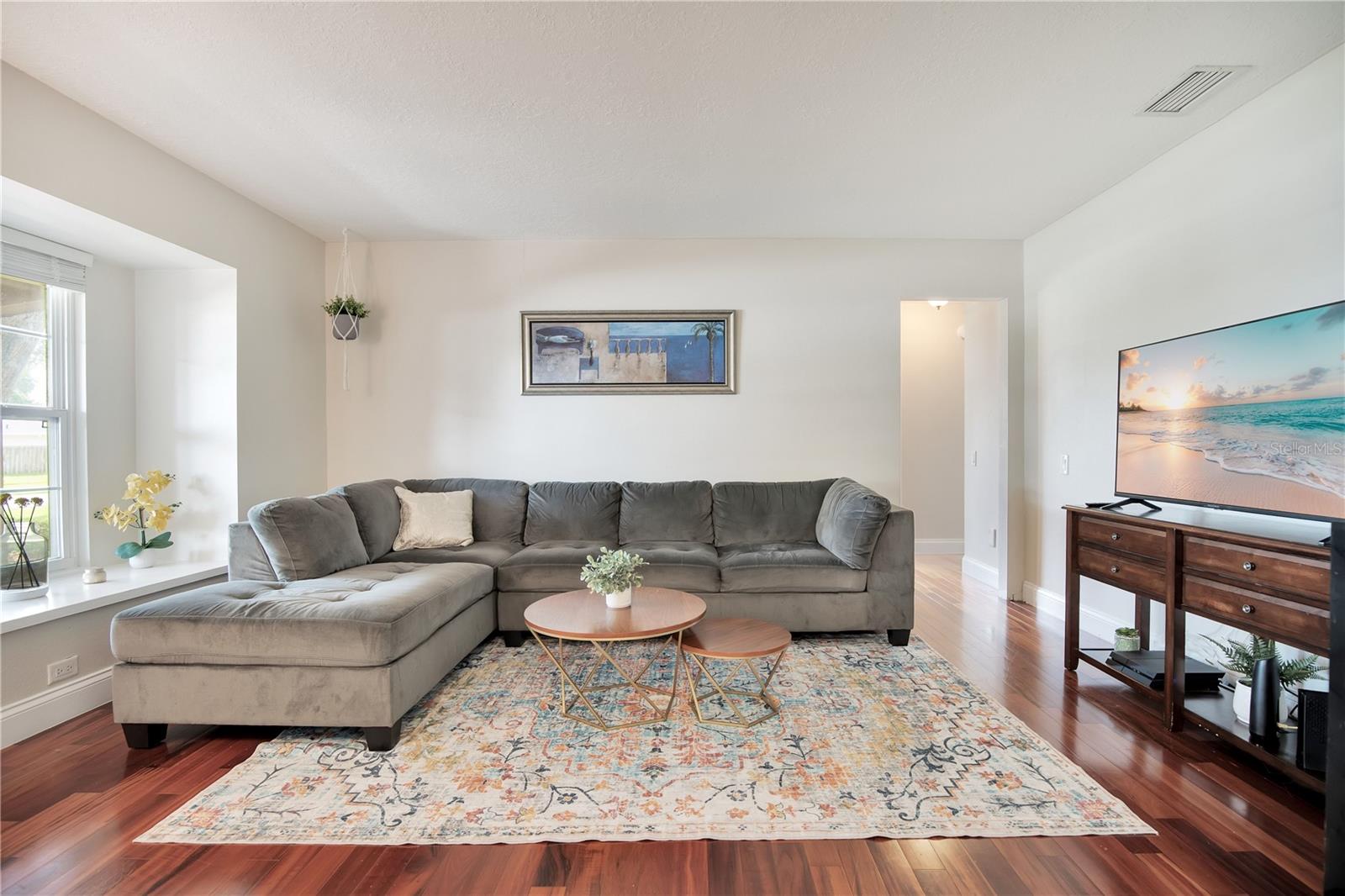 LAKE CONWAY SHORES - Residential