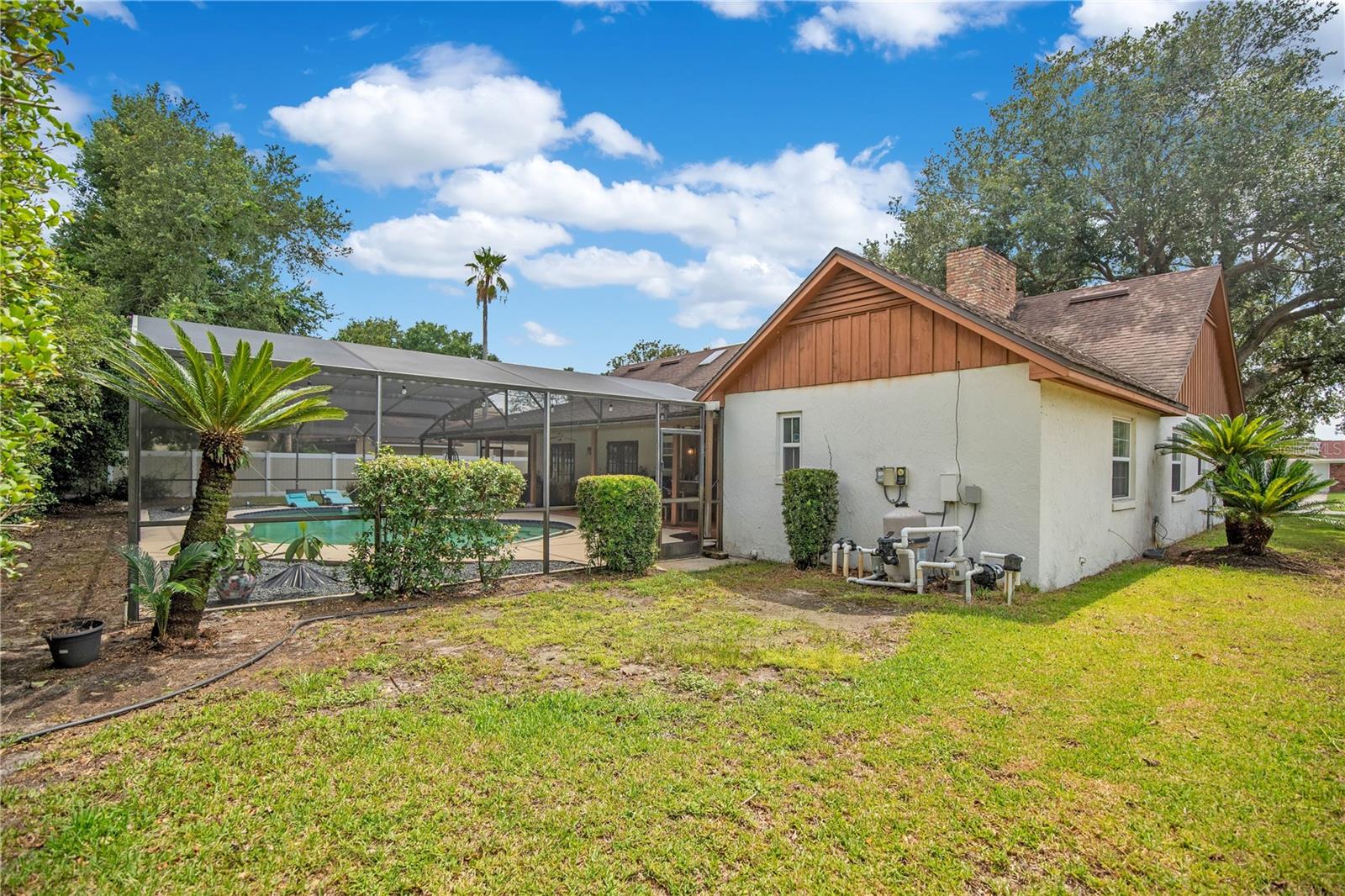 LAKE CONWAY SHORES - Residential