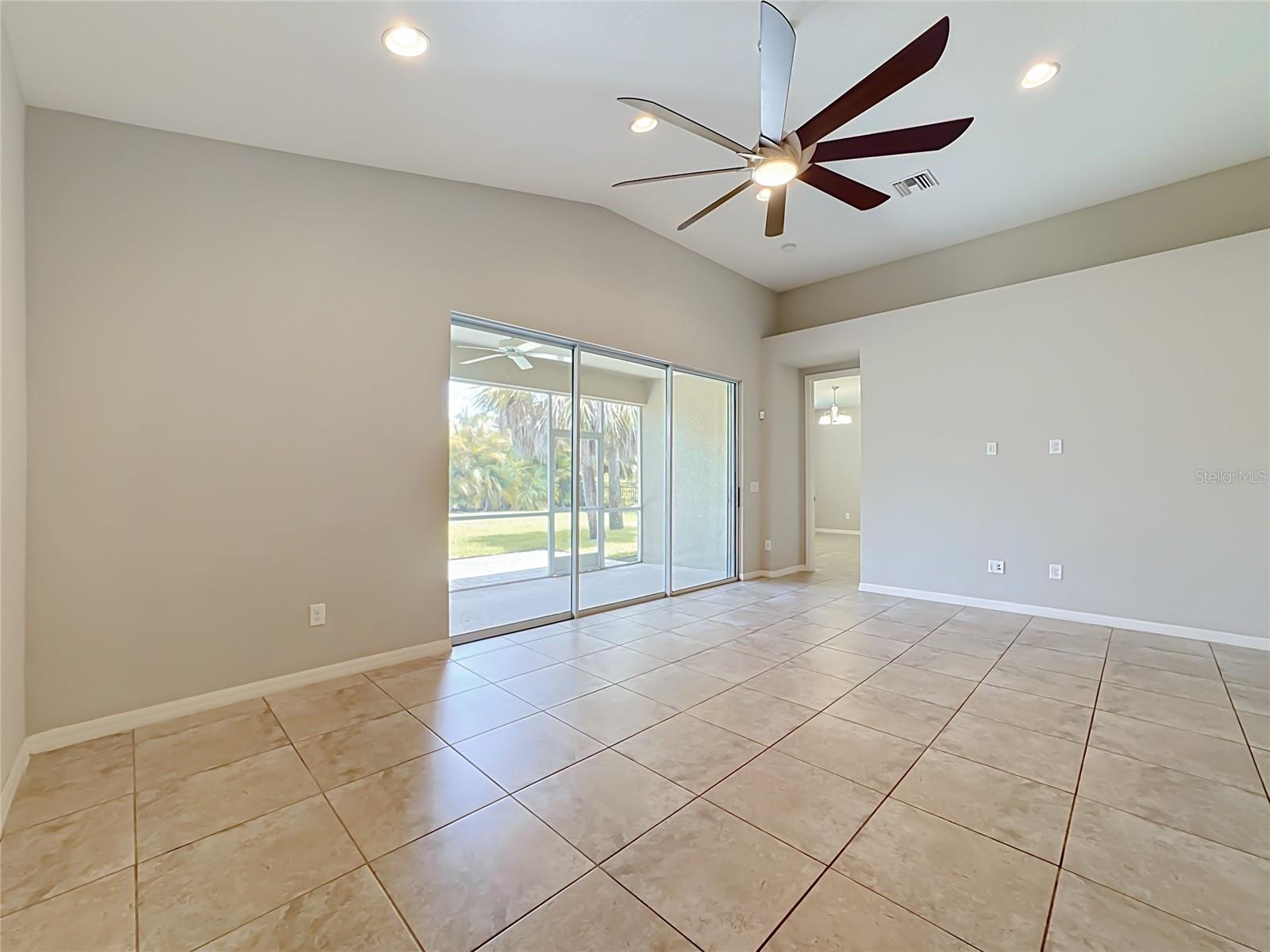 ARBOR LAKES ON PALMER RANCH - Residential