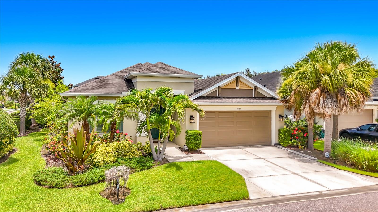 ARBOR LAKES ON PALMER RANCH - Residential