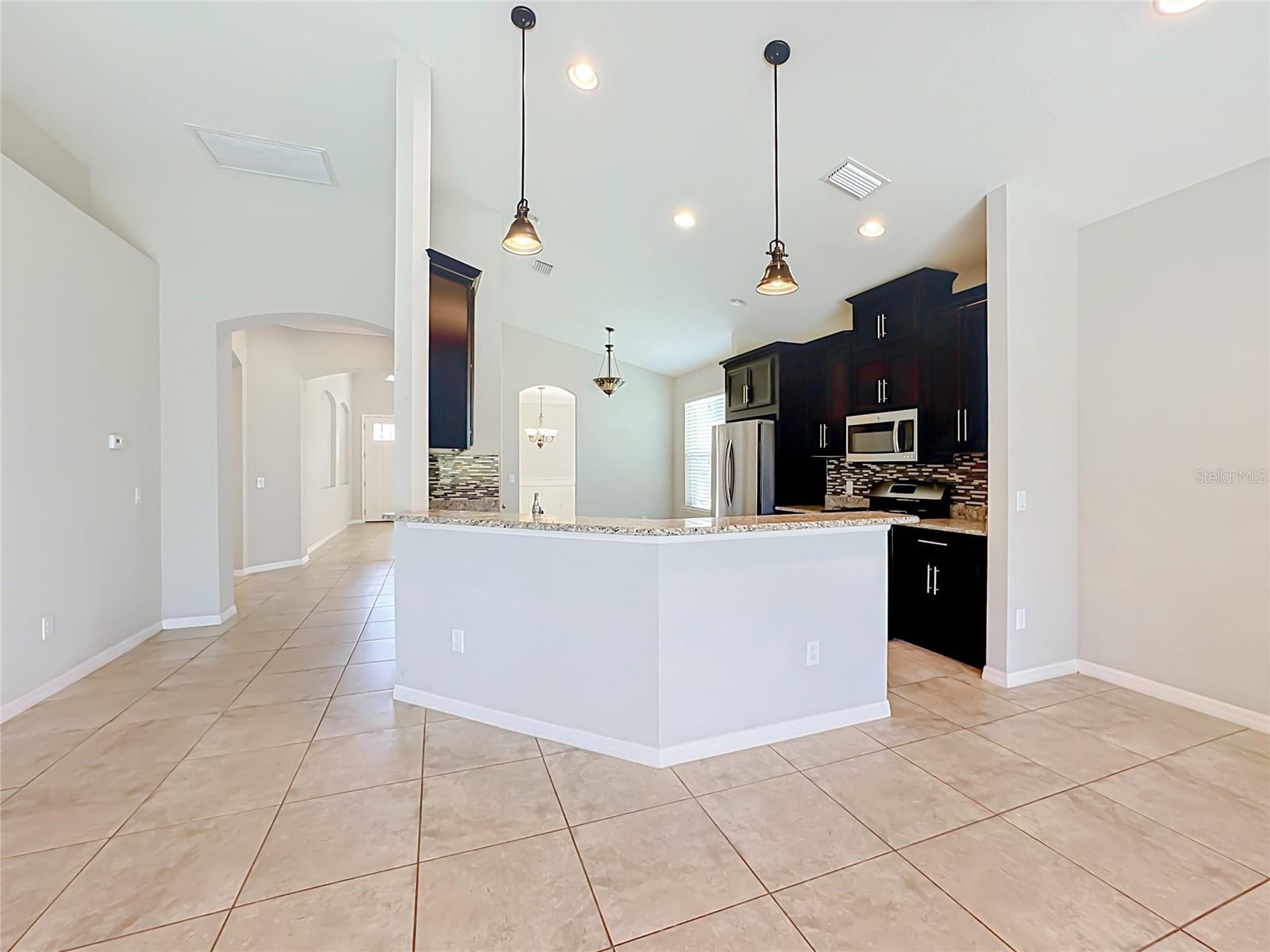 ARBOR LAKES ON PALMER RANCH - Residential
