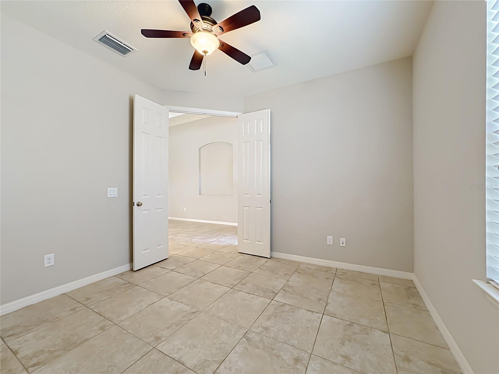 ARBOR LAKES ON PALMER RANCH - Residential