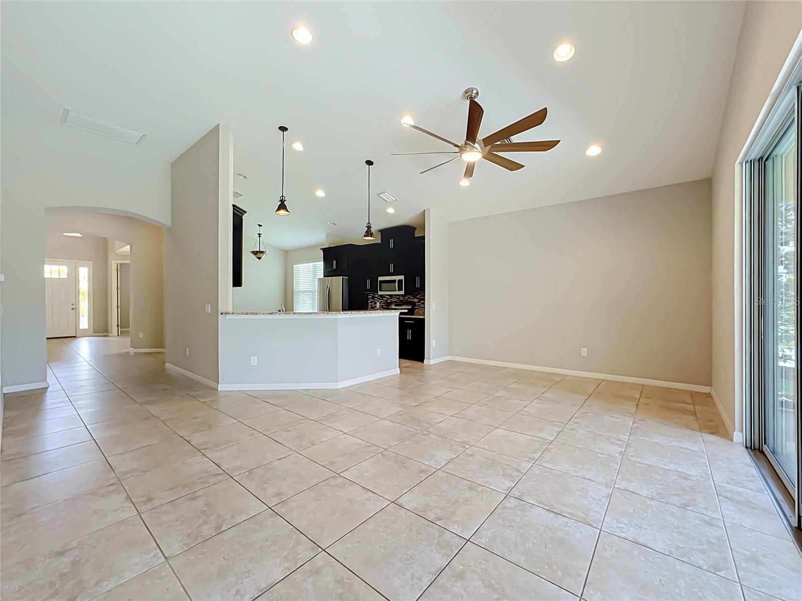 ARBOR LAKES ON PALMER RANCH - Residential
