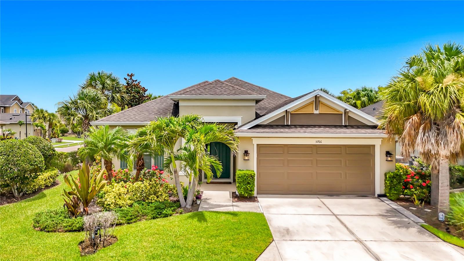 ARBOR LAKES ON PALMER RANCH - Residential