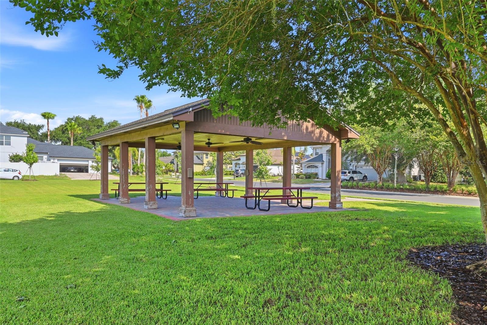 WINDERMERE CHASE - Residential